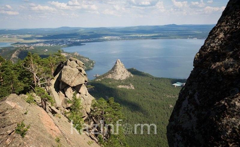 Решить вопрос очистки озер Бурабая поручил Касым-Жомарт Токаев