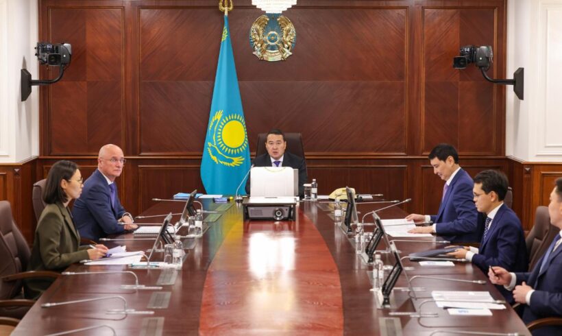 Очередное заседание Водного совета Казахстана состоялось в Правительстве под председательством Премьер-Министра РК Алихана Смаилова