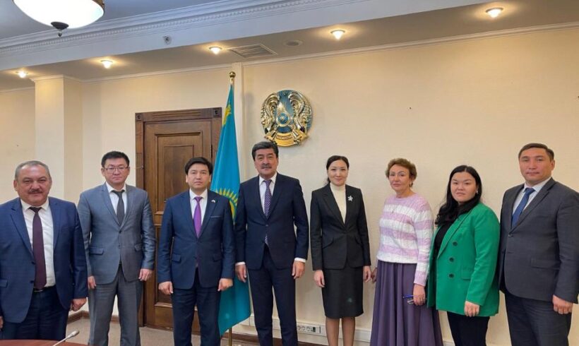Министр экологии Казахстана и Посол Кыргызстана обсудили вопросы двустороннего сотрудничества в сфере экологии