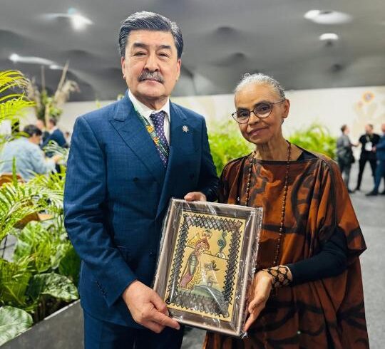 Проведена двусторонняя встреча Министра экологии и природных ресурсов РК с Министром окружающей среды и изменения климата Бразилии Мариной Силва Проведена двусторонняя встреча Министра экологии и природных ресурсов РК с Министром окружающей среды и изменения климата Бразилии Мариной Силва