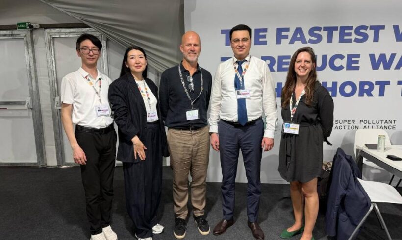 Проведена двусторонняя встреча вице-министра экологии и природных ресурсов РК Мансура Ошурбаева с директором программы CATF Джонатаном Бэнксом