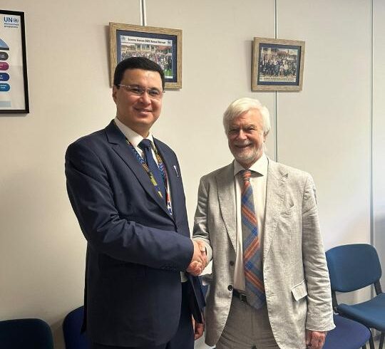 Встреча с Председателем Межправительственной группы экспертов по изменению климата